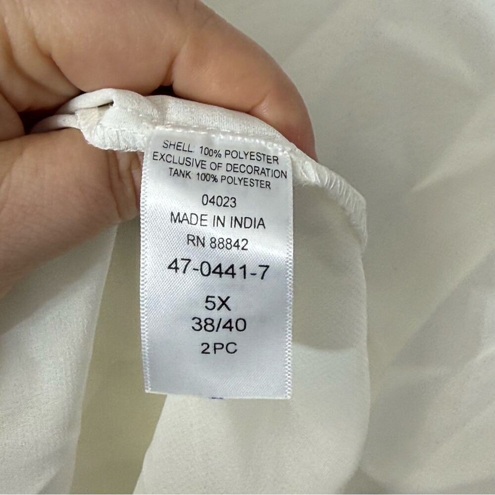 Ellos, Ivory Blouse with Beaded Hem and Pleating, and Layering Tank. Size 5X. - Picture 11 of 12